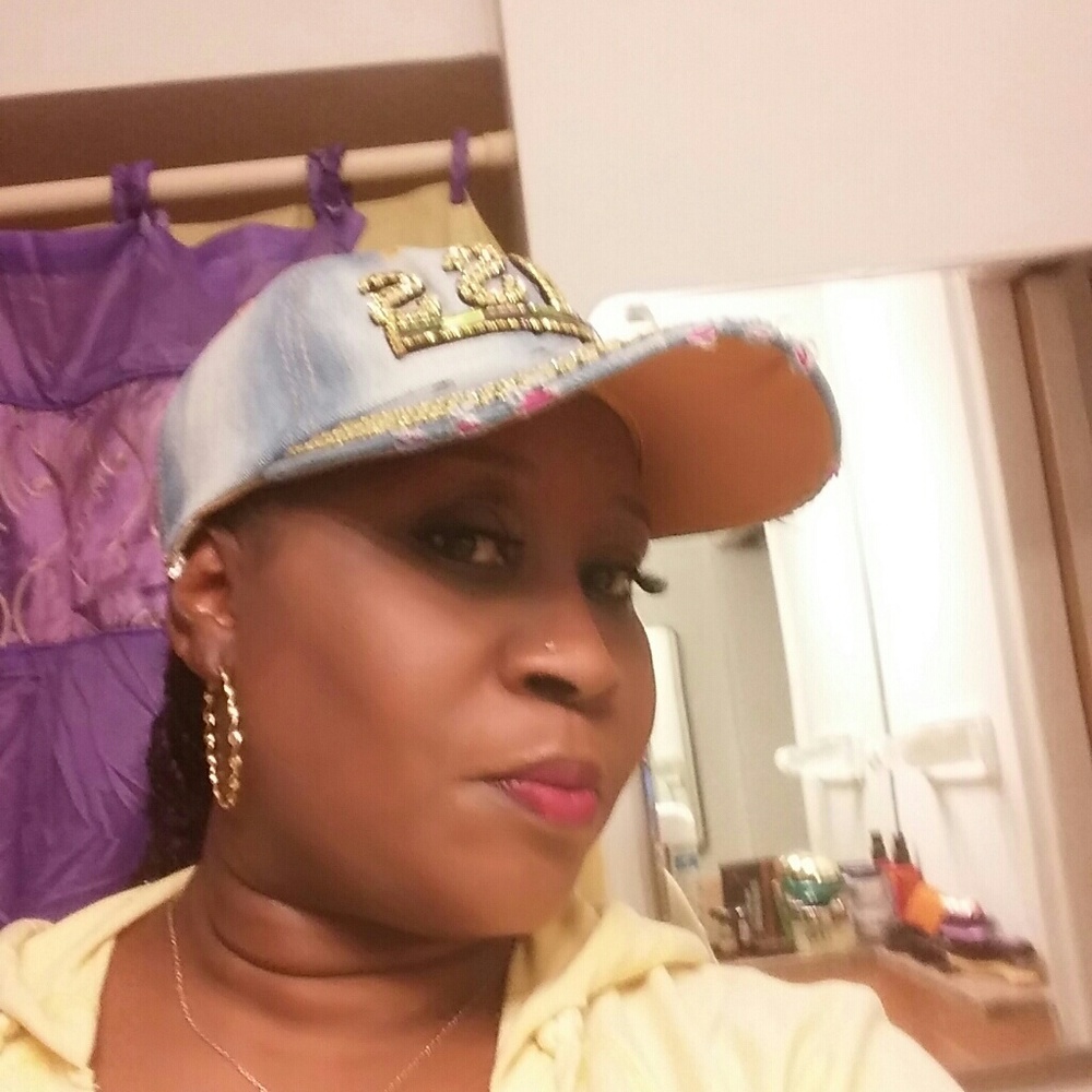 Meet your Posher, Kimberly