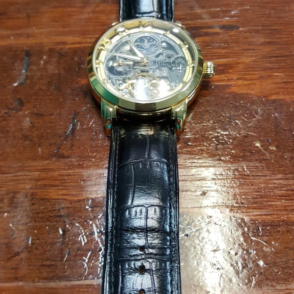 STUHRLING WATCH - Picture 1 of 6