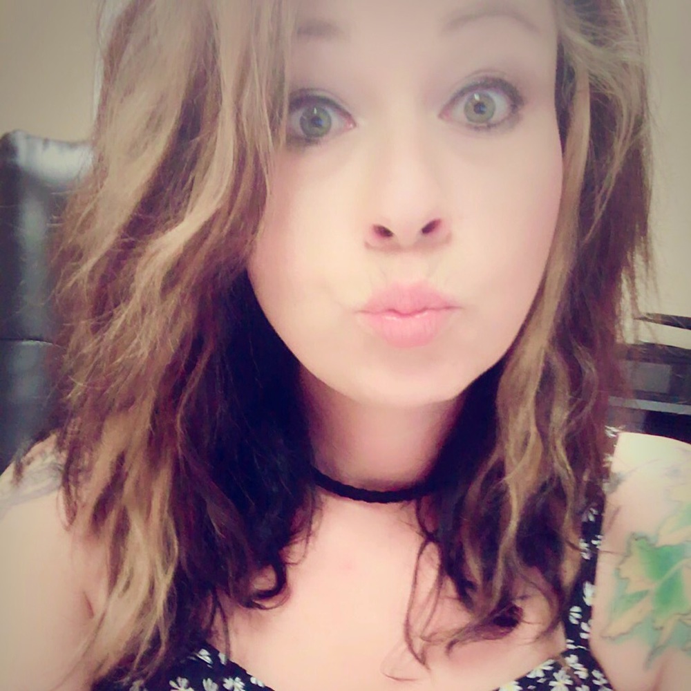 Meet your Posher, Amber