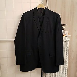 *REDUCED* Men's Gordon Scott suit