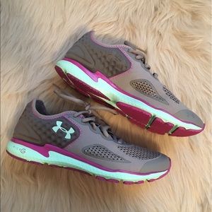 Under Armour shoes size 9.5