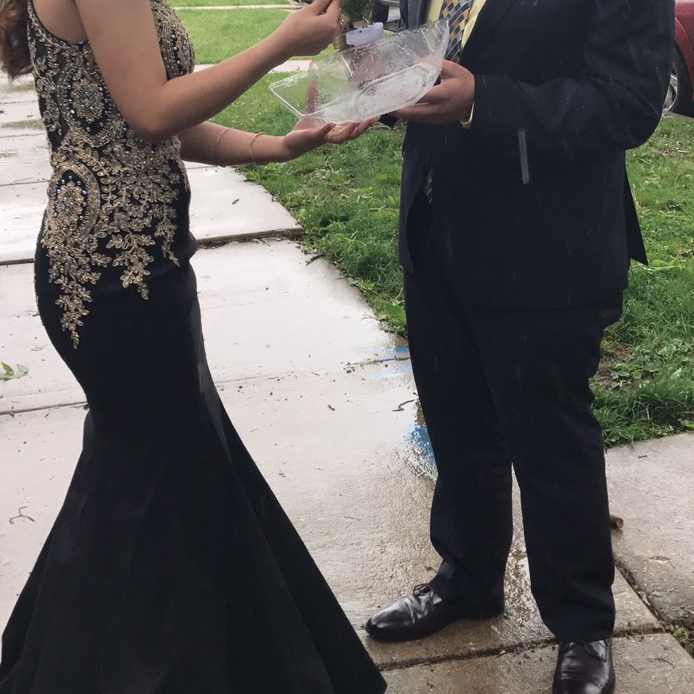 Prom dress - Picture 4 of 4