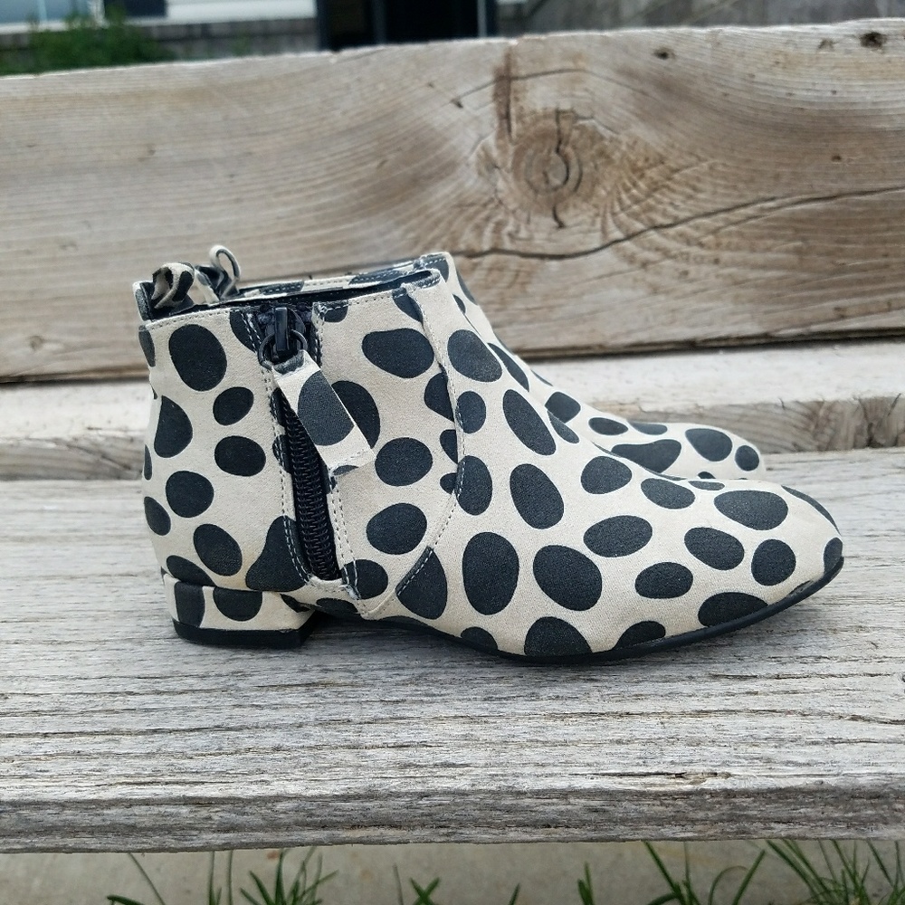Joe Fresh Booties