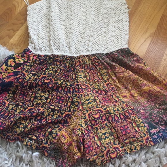 Romper - Picture 3 of 4