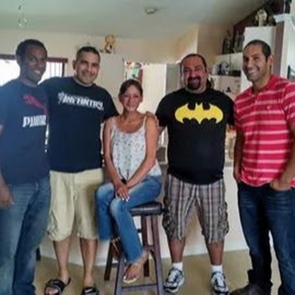 Meet your Posher, Nickie