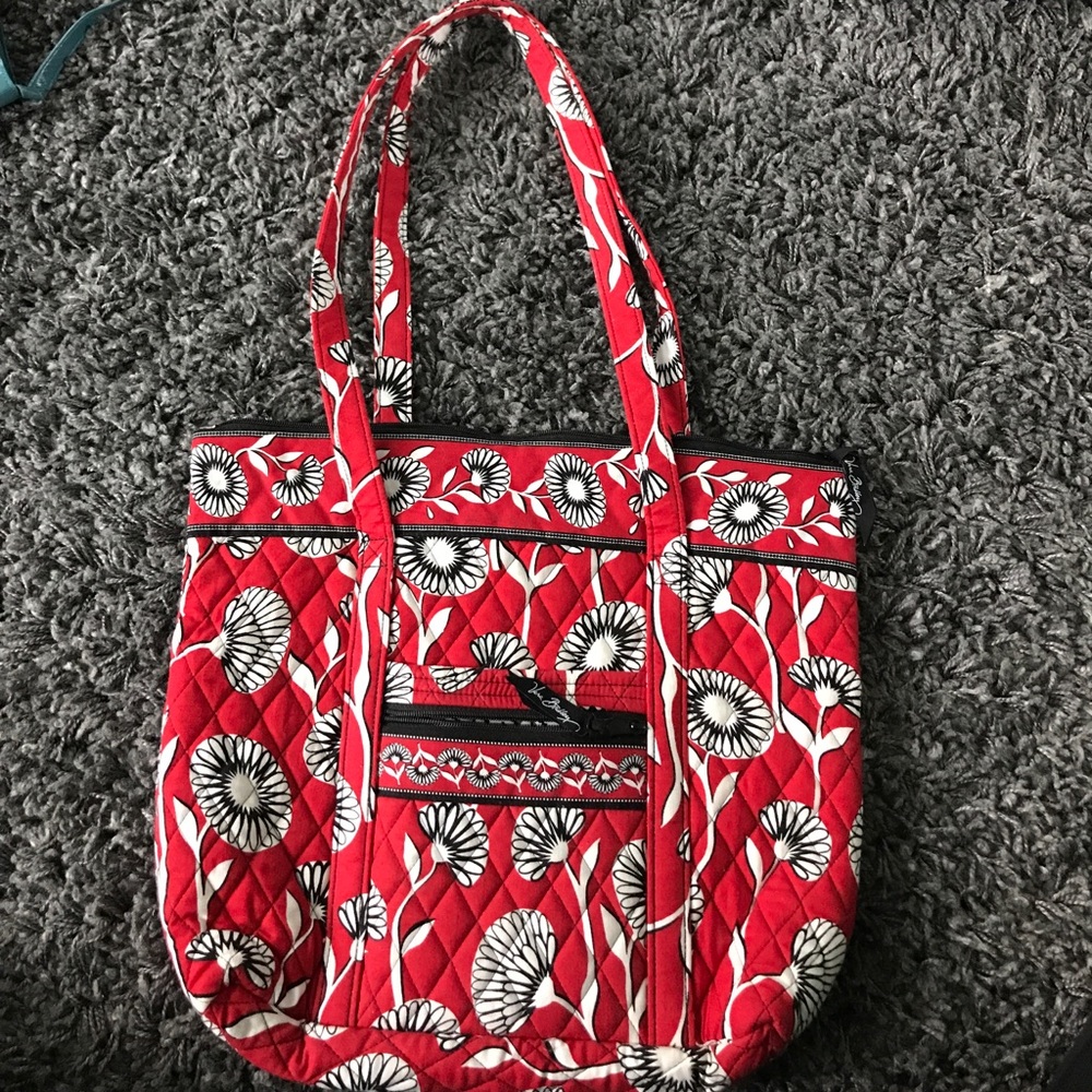 Brand new Vera Bradley zip tote