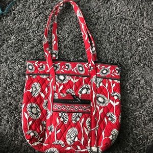 Brand new Vera Bradley zip tote