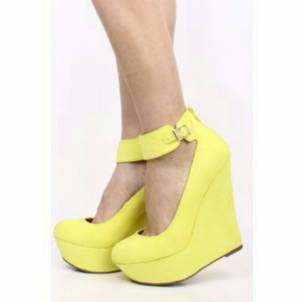 Meet your Posher, Revy