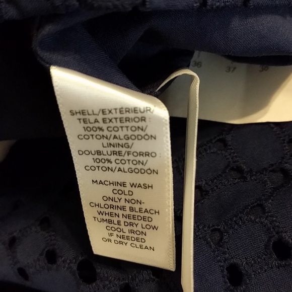 NWT Petite Eyelet Flutter Shift Dress - Picture 2 of 2