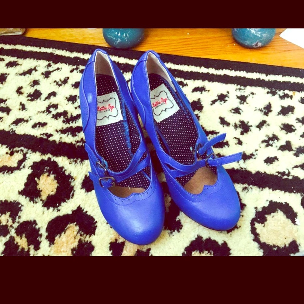 Bettie Page Blue Kitten Heels