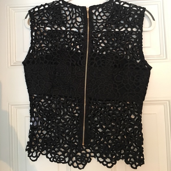 Black lace top - Picture 3 of 4