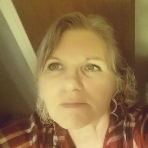 Meet your Posher, Jenine