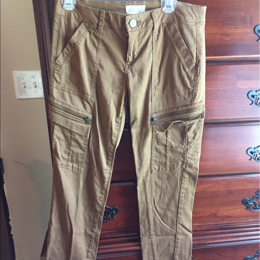 Cute Cargos