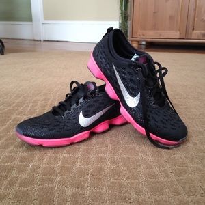 Nike Zoom Fit 2015 training sneaker