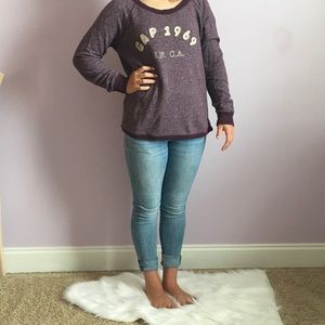 Gap sweatshirt