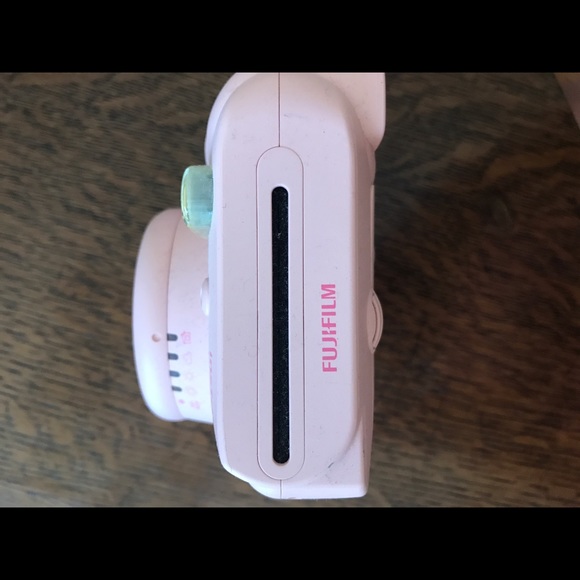 Fujifilm Instax 8 - Picture 2 of 3