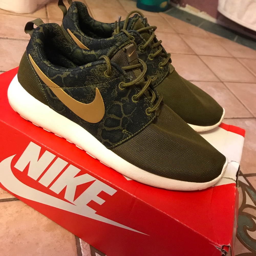 Nike Roshe Run Womens
