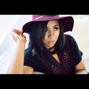 NWOT Maroon Hat!!!