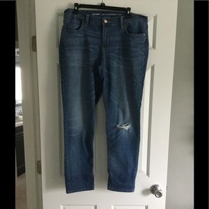 Distressed Boyfriend skinny Jean