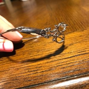 Hair dresser bracelet