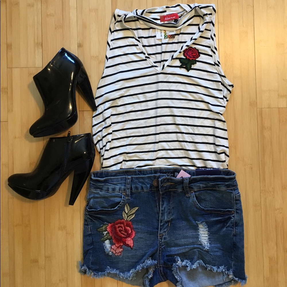 Aluna Levi Jean Shorts NWT - Picture 5 of 8