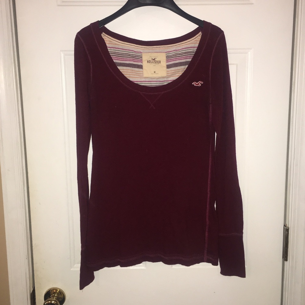 Maroon long sleeve Hollister tshirt