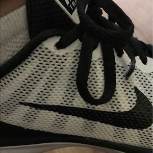 Meet your Posher, Tori