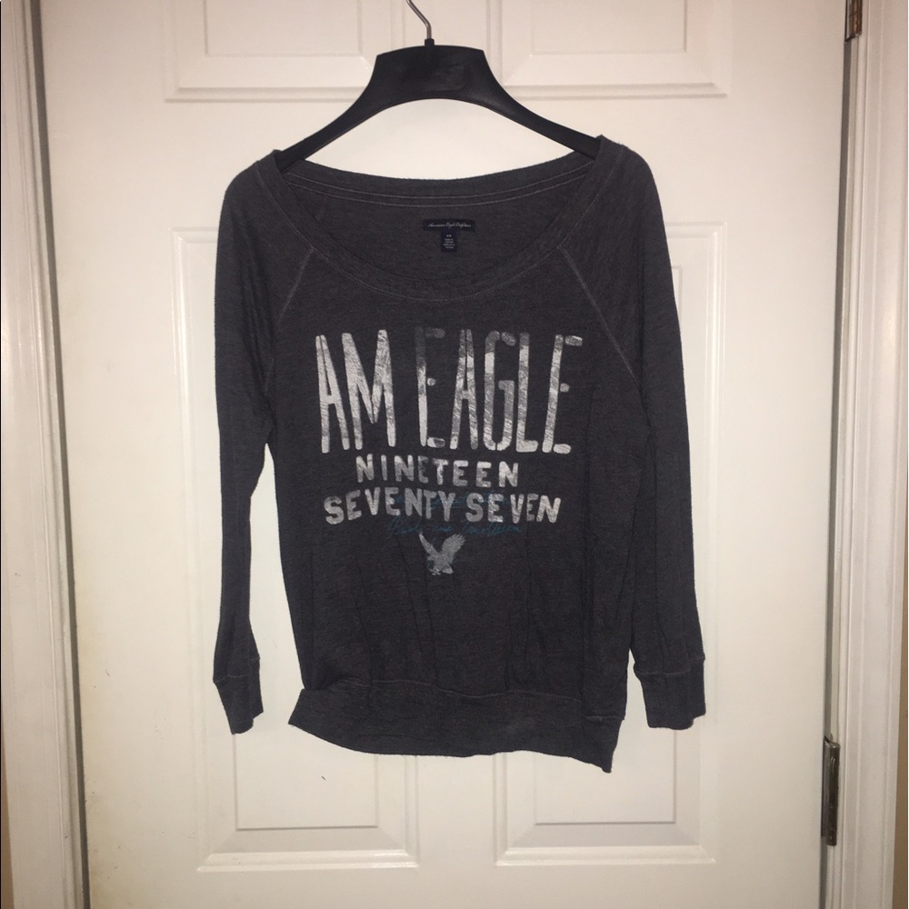 Long sleeve American Eagle grey tshirt
