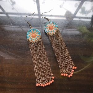 🍊 Gold Dangly Earrings 🍊