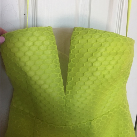 Lumiér Visual Language Dress in Yellow Size Small - Picture 3 of 4