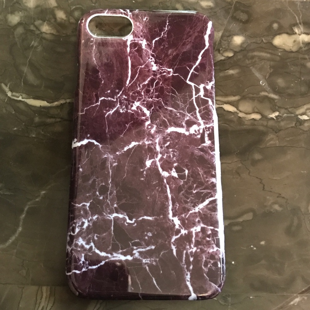 NWT Burgundy Marble iPhone 7 Case!