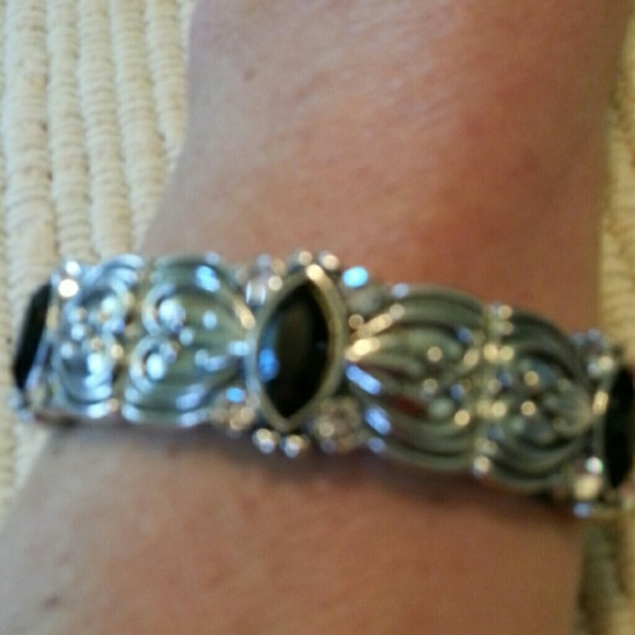 Bracelet - Picture 2 of 2