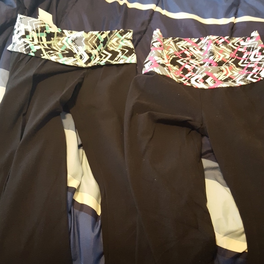 Yoga pants size small