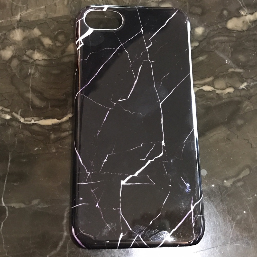 NWT iPhone 7 Dark Marble Case