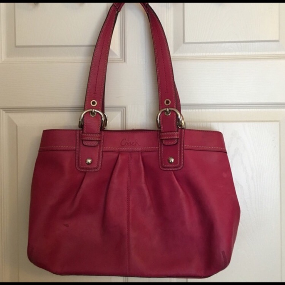 Coach 13733 leather business tote soho