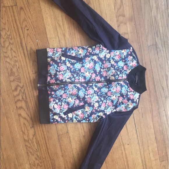 Women's floral jacket - Picture 1 of 4