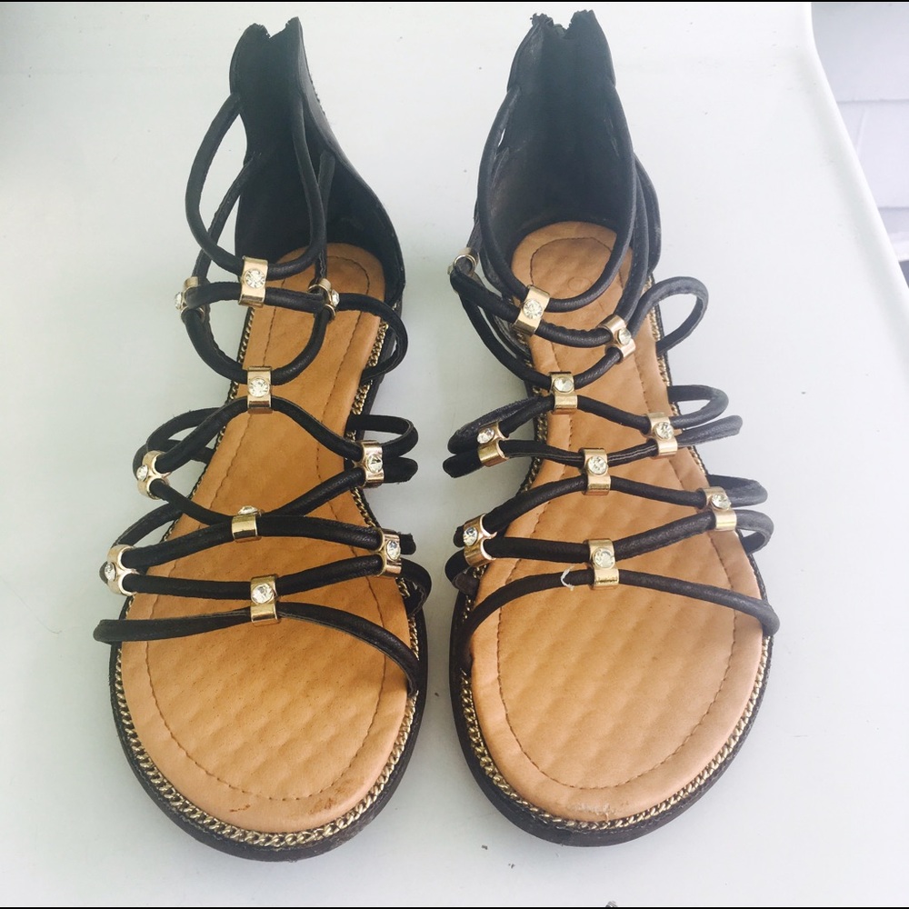 Sandals - Picture 2 of 4