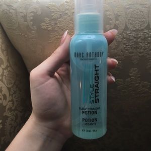 Marc Anthony Blow Straight Potion