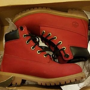 Red Timberlands