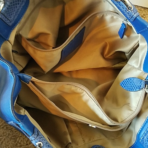 Coach Blue Penelope Carryall Colbalt Blue Handbag - Picture 6 of 8