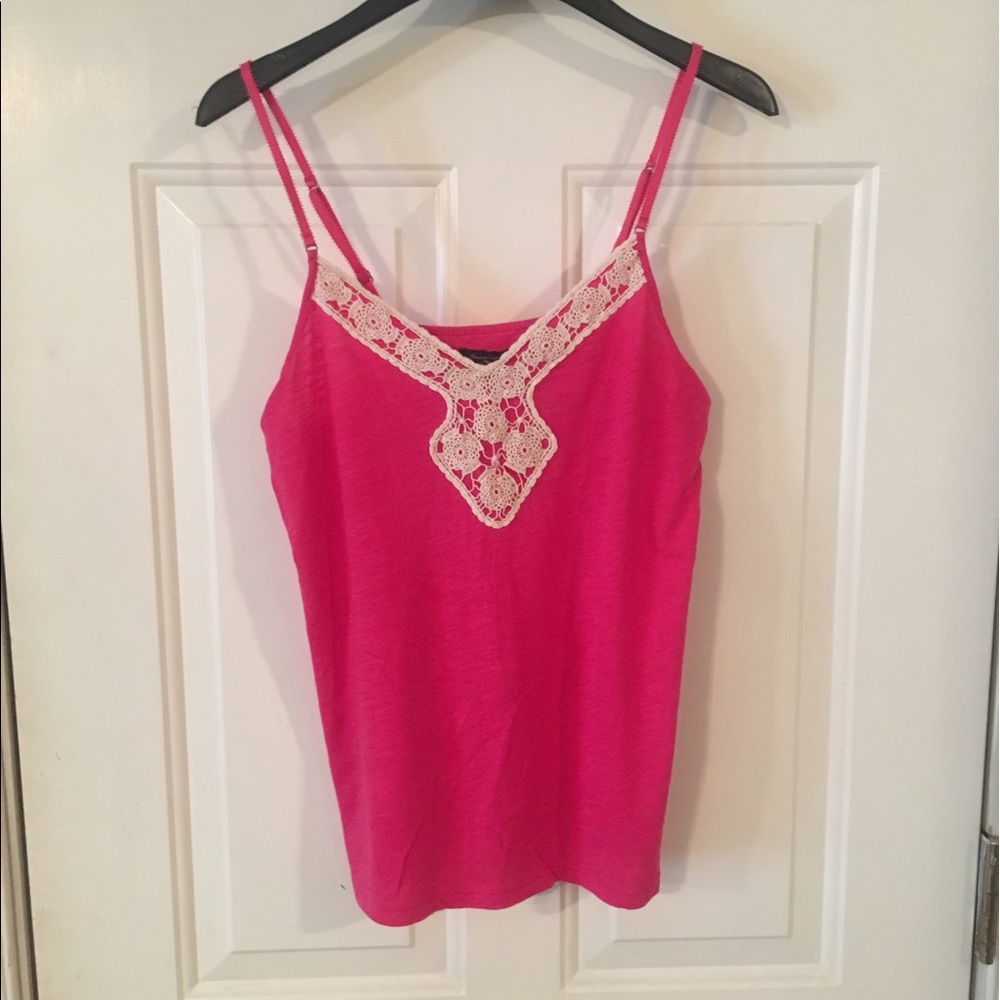 AE Pink tank top