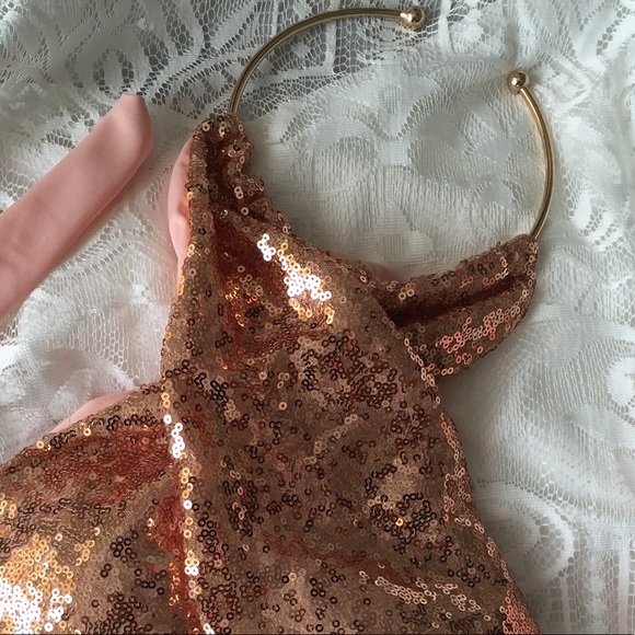 Rose Gold / Pink sequin bikini 🔥💖HOT - Picture 4 of 6