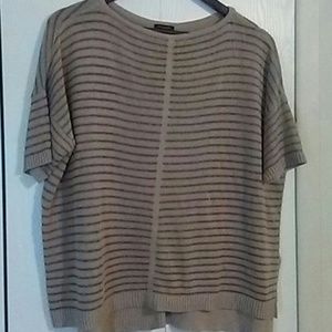 Ann taylor lightweight top