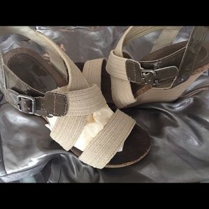 Wedge sandals size 8.5