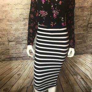 Express Striped Stretch Knit Pencil Skirt Express Striped Stretch Knit Pencil Skirt