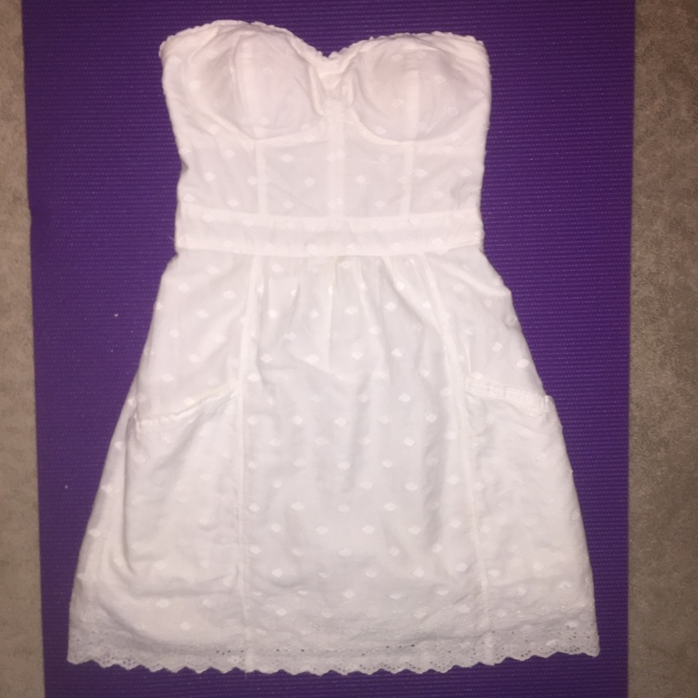 American Eagle Eyelet Polka Dot sundress