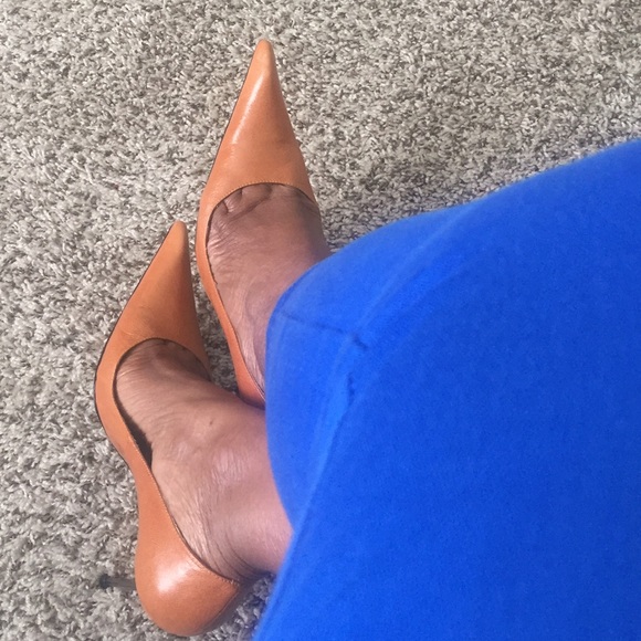 Rust Pump - Picture 4 of 7