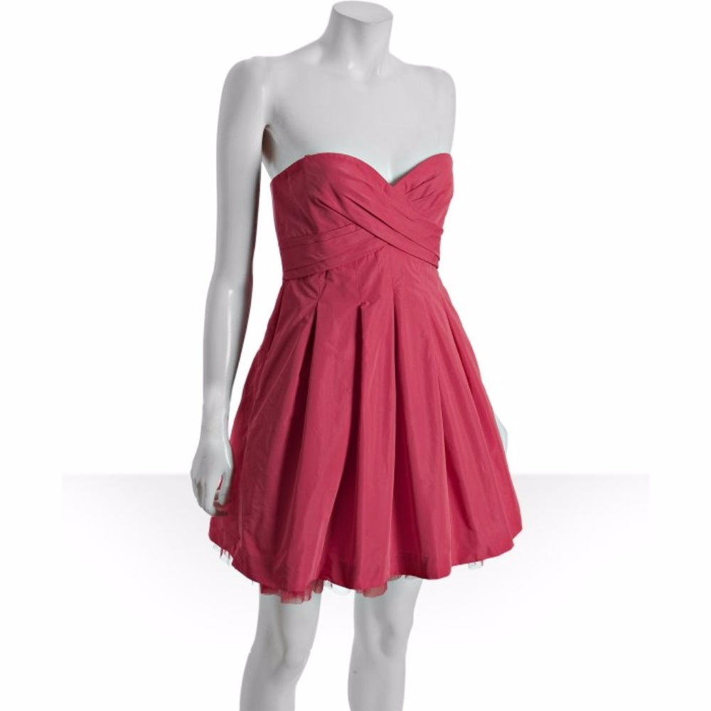 NWT- BCBGMAXAZRIA cocktail dress - Size 4