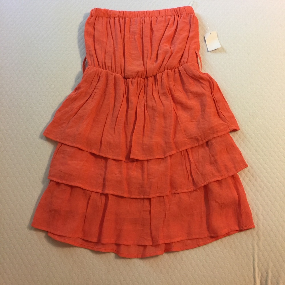 NWT Orange Strapless Looped Summer Dress. Size: L