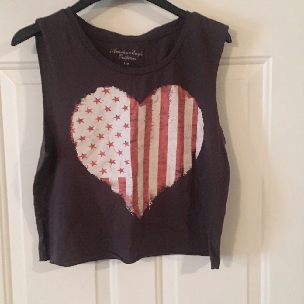 AE grey tank with American flag heart